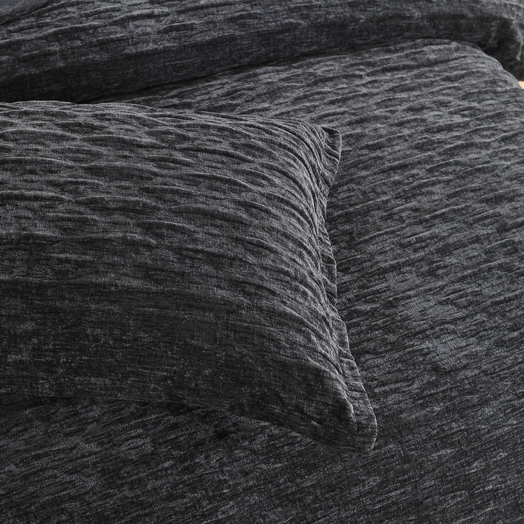 Renee Taylor Charlotte Jacquard Quilt Cover Set Onyx