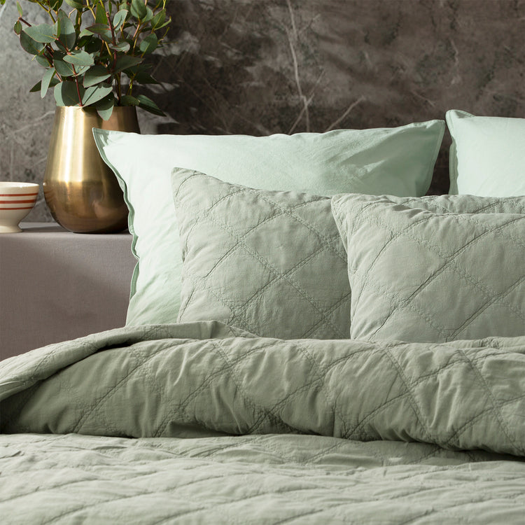 Attwood Vintage Cotton Quilted Coverlet Fern