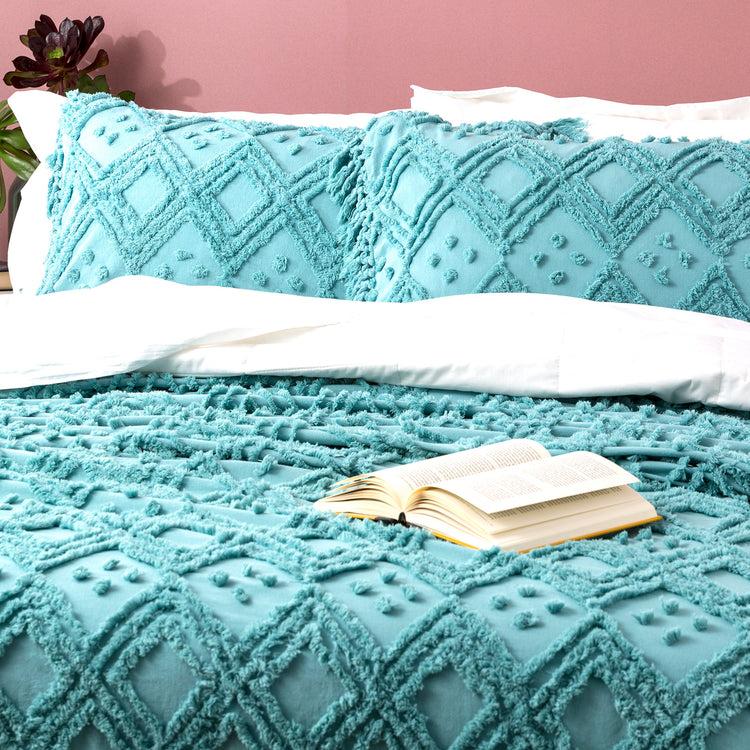 Medallion Vintage Tuffted Bed Cover Aqua