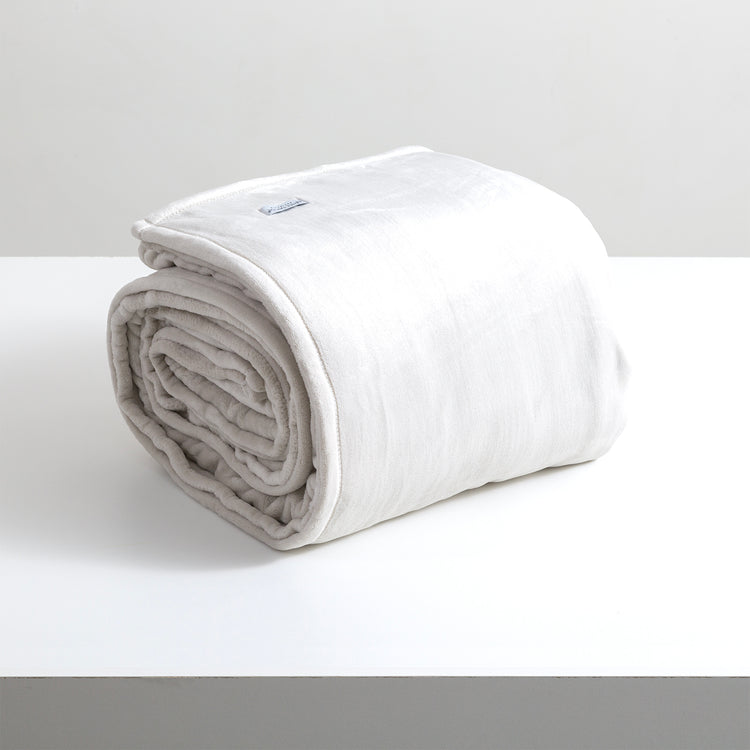 Renee Taylor Plush 380 GSM Ultra Soft Velvet Blanket Silver Line