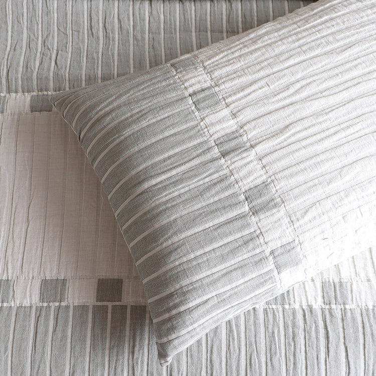 Renee Taylor Brooks Jacquard Yarn Dye Quilt Cover Set