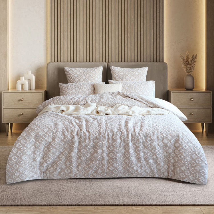 Renee Taylor Amara Jacquard Yarn Dye Quilt Cover Set