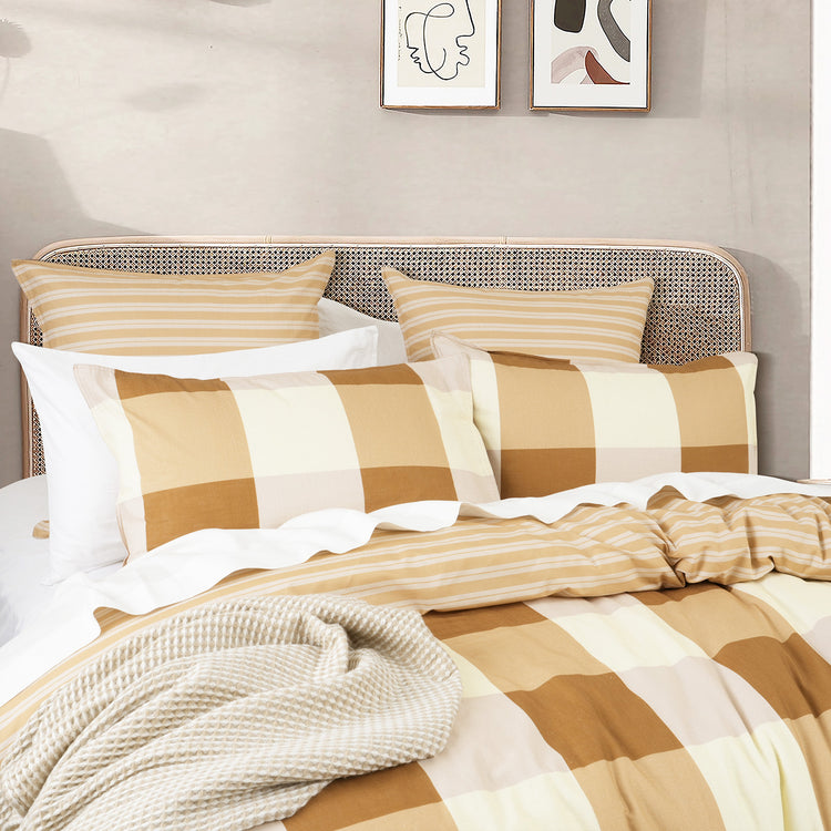 Renee Taylor 300 TC Cotton Reversible Quilt Cover Sets Berlin Checks