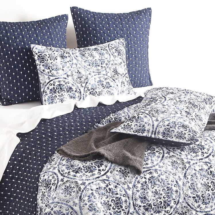 Delos Quilted Coverlet Set