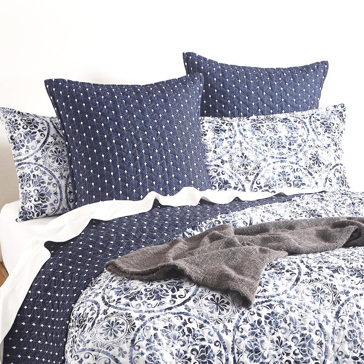 Delos Quilted Coverlet Set