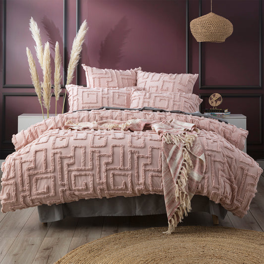 Riley Washed Cotton Chenille Tufted Quilt Set Blush