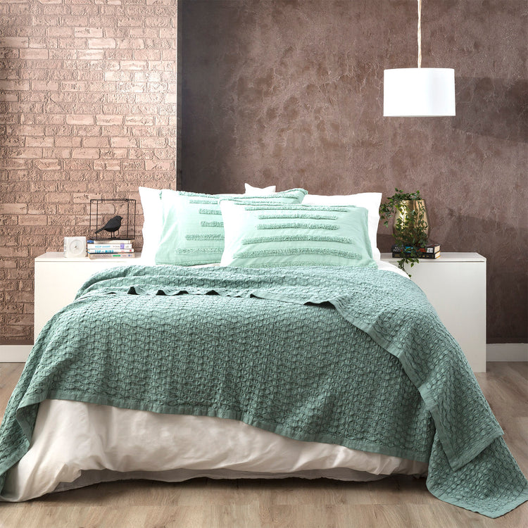 Lexico Cotton Waffle Blankets Sage