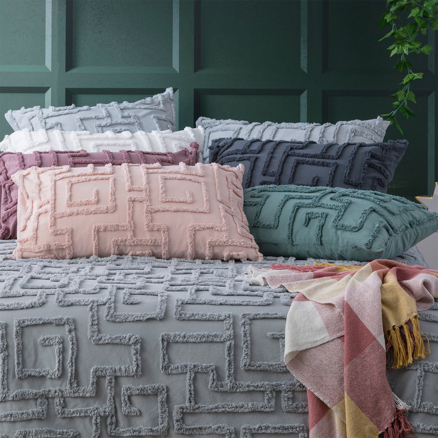 Riley Washed Cotton Chenille Tufted Quilt Set Slate